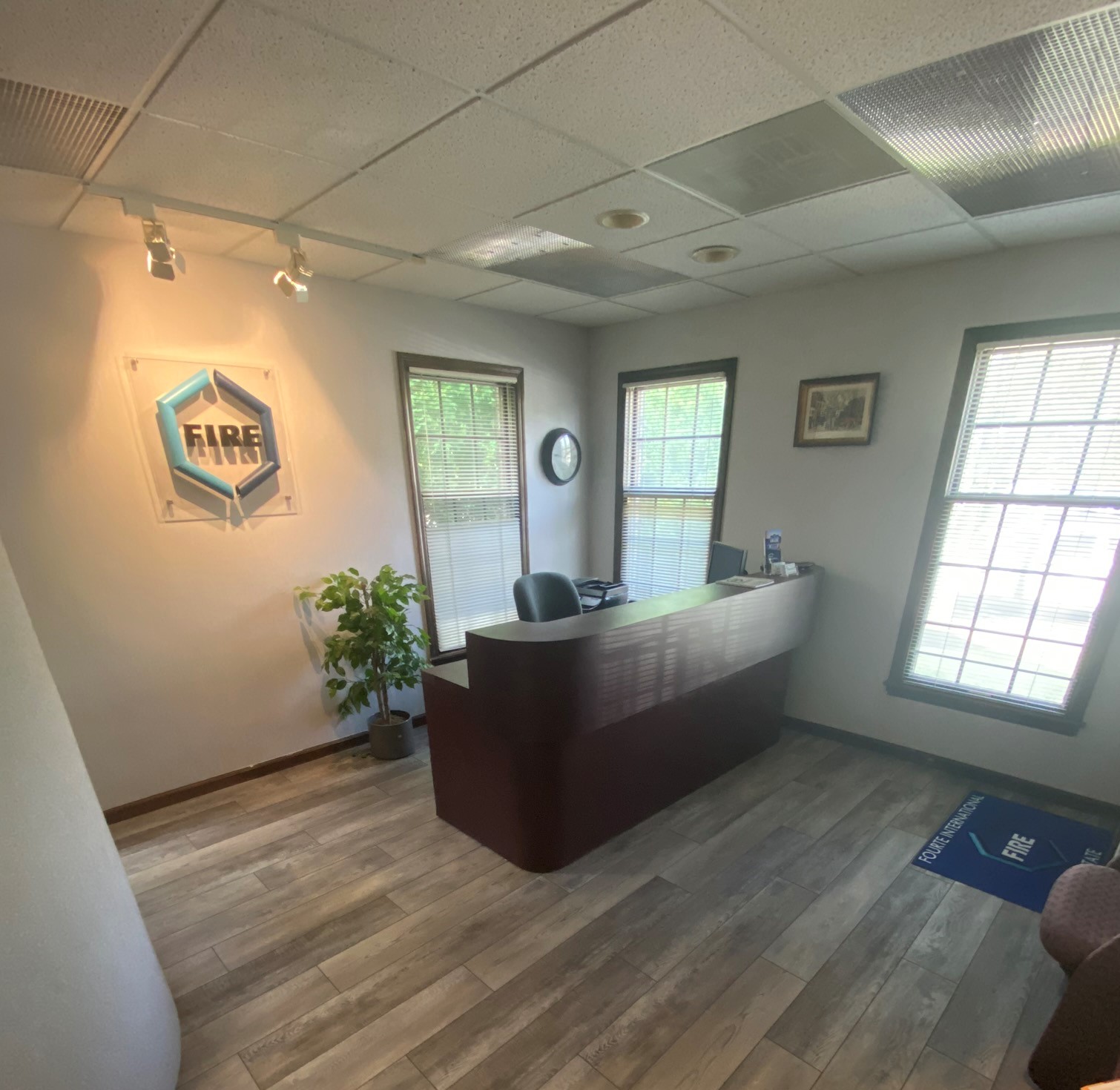 IMG_1709a Lobby of Fourte International Real Estate's Headquarters building at 212 Pompton Avenue, Verona, New Jersey where home sellers, home buyers and property owners engage the services of New Jersey Real Estate Broker and New Jersey Attorney Michael Fourte.